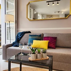 Apartment Lovely Center Apartments Seville - Balcony Lux Sol, Seville