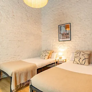 Apartment Triana Acacias By Valcambre, Seville